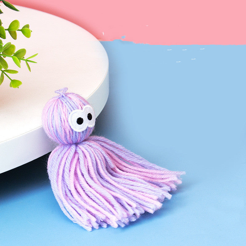 Squid-Inspired Wool Yarn Cat Toy – Interactive Hanging Toy for Cats