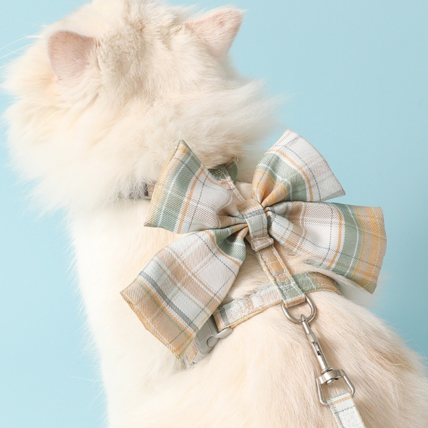 Plaid Bow Cat Harness & Leash – Adjustable & Stylish